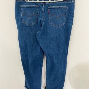 Levi’s Boyfriend Jeans